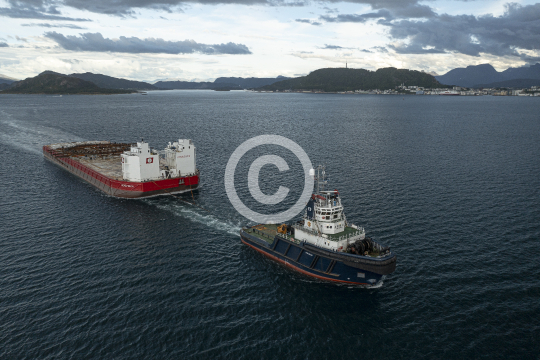 FFS Arion towing BoaBarge 34 626