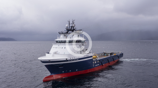Island Chieftain 461