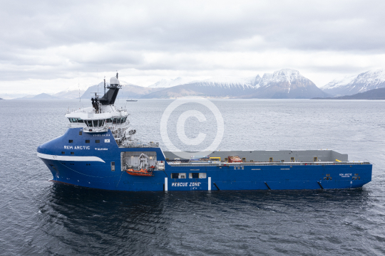 Rem Arctic 702