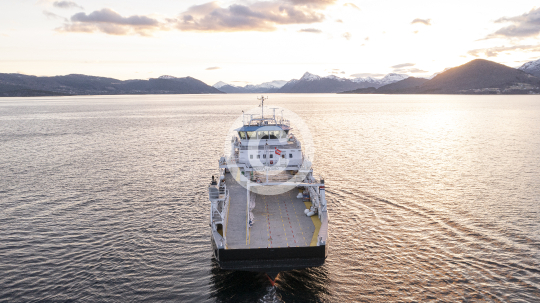 Sunnylvsfjord 811