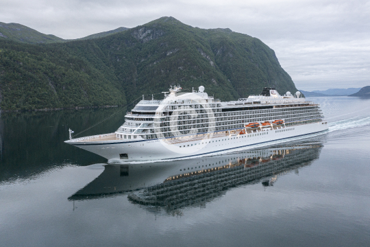 Viking Mira 463